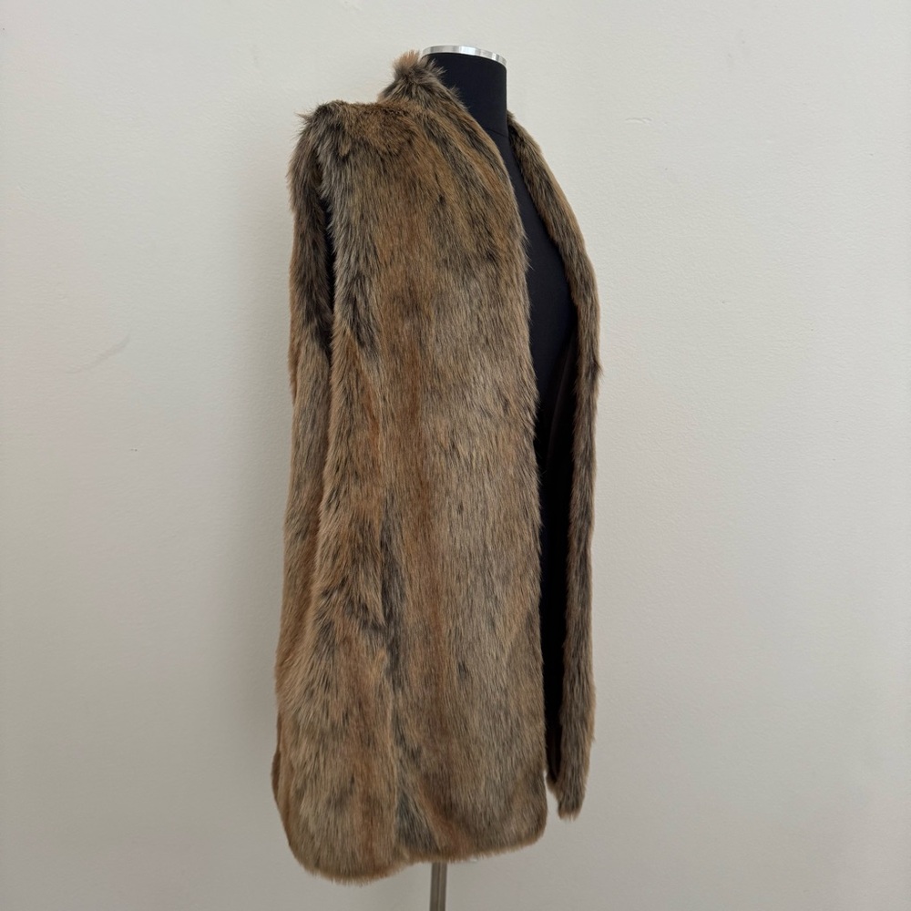Donna Salyers Fabulous Furs Vest Size Medium - Picture 4 of 7